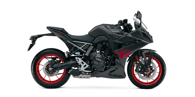 GSX800FRQM6_YKV_right_690x345