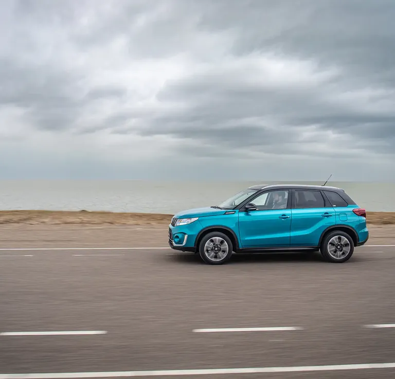 *Veilig rijden bij harde wind*: 7 tips en advies van Suzuki