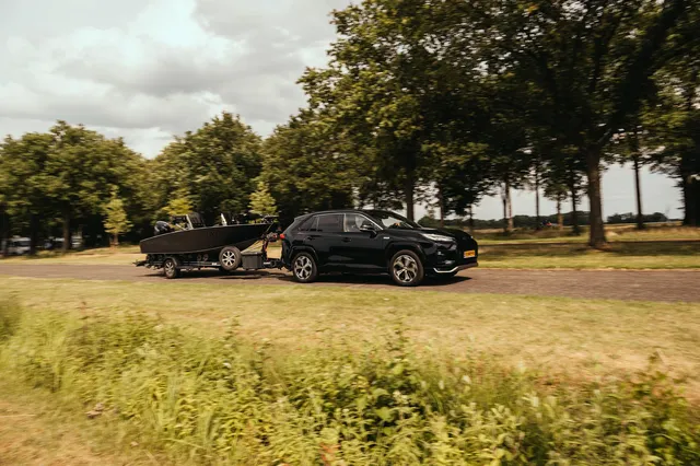 Suzuki_Across-review_Hardewijk-109