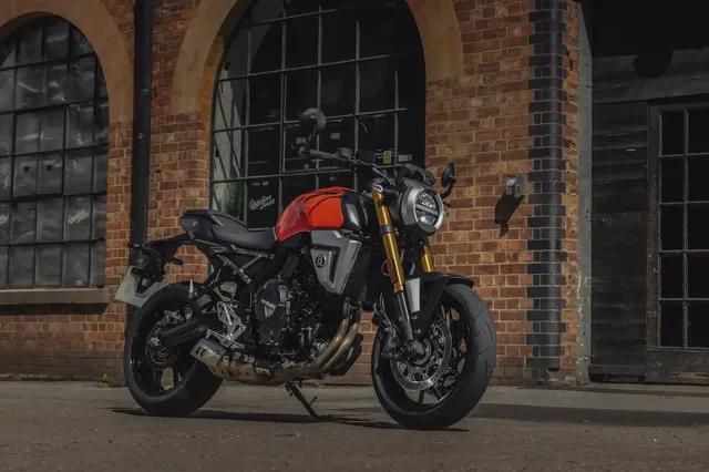GSX-8T