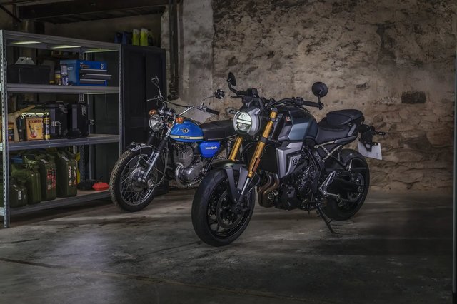 Suzuki-800TT-T-4162