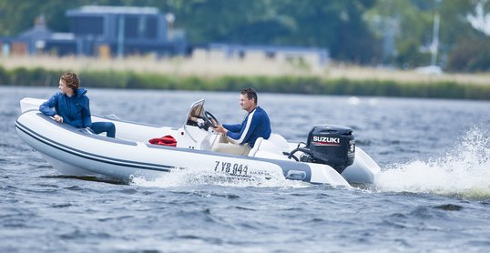 Suzuki Marine elfde jaar op rij marktleider buitenboordmotoren in Nederland