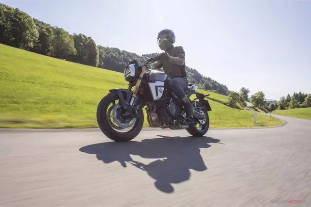 22A2253-min-50b86654