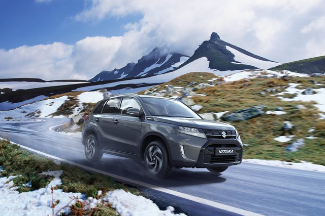 Nieuwe_Vitara_snow