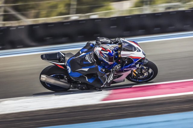 gsx-r1000-9674