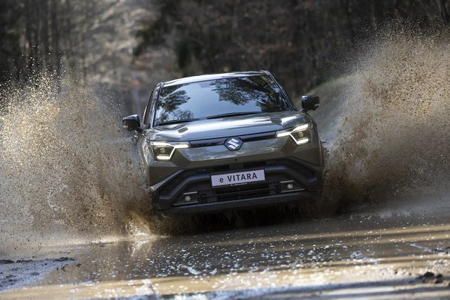 Suzuki_e_VITARA (58)