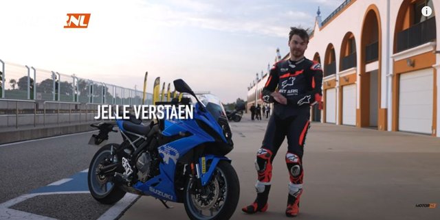 Suzuki_GSX-8R_test_motornl_2