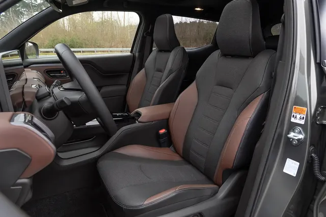 Suzuki_e_VITARA (47)