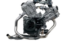 Suzuki_SV650_Motorblok_A_L7_Engine_2.jpg