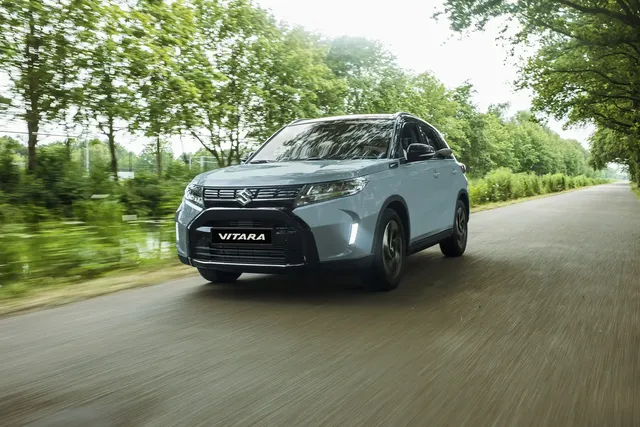 Suzuki_Serious_about_fun_Vitara_3