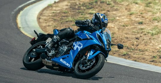 Nieuwe kleurencombinaties versterken sportieve karakter van Suzuki GSX-8R