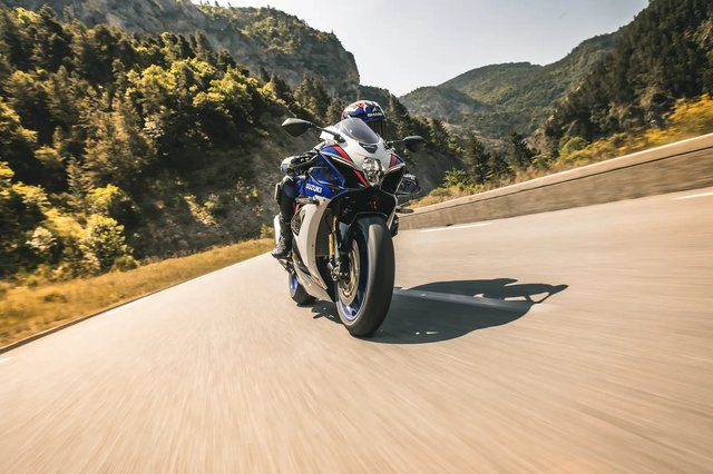 gsx-r1000-9932