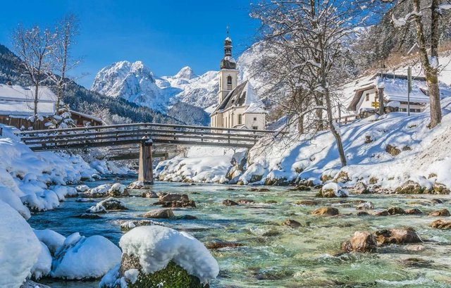 winterlandschap-in-beieren-duitsland