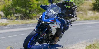 Test Suzuki SV-7GX door Testmotor.nl (2026)