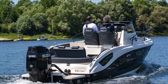 Boottesten test Eolo 830 met Suzuki DF300A