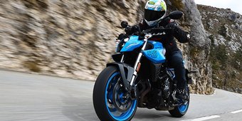 Test: eerste indruk Suzuki GSX-8S door Motorfreaks