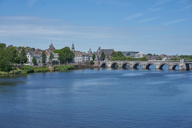 Maastricht_2692565_1280_pixabay