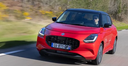 Test: Suzuki Swift door Autoreview