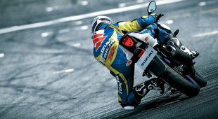 GSX-R125RLXM4_action_2