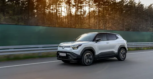 Eerste rijindrukken van autopers Suzuki e VITARA