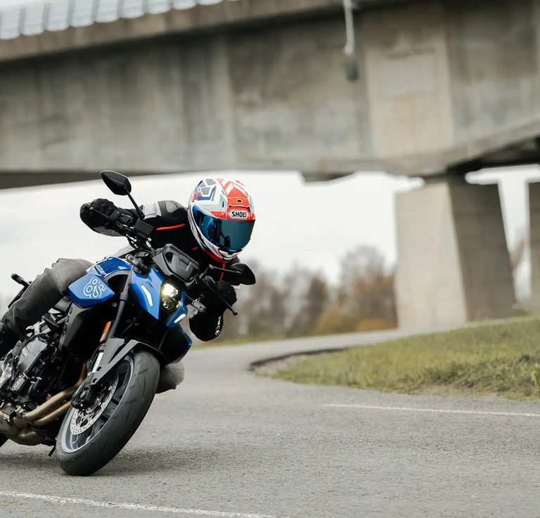 Drie nieuwe kleurstellingen en visuele update voor de *GSX-8S*