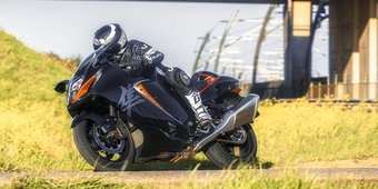 Test: Hayabusa GSX-1300R door Motorfreaks (2021)