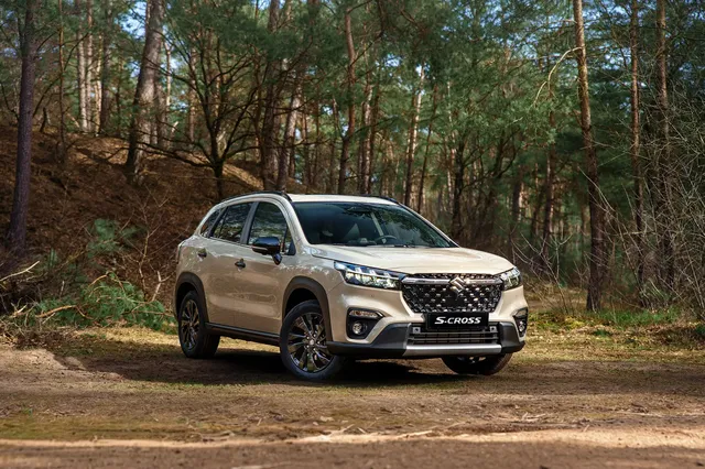 Suzuki_Vitara_S-Cross_Special_Edition