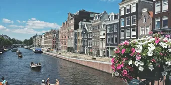 Varen door de grachten van Nederland