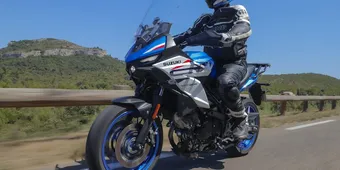 Test Suzuki SV-7GX door Motoplus (2026)