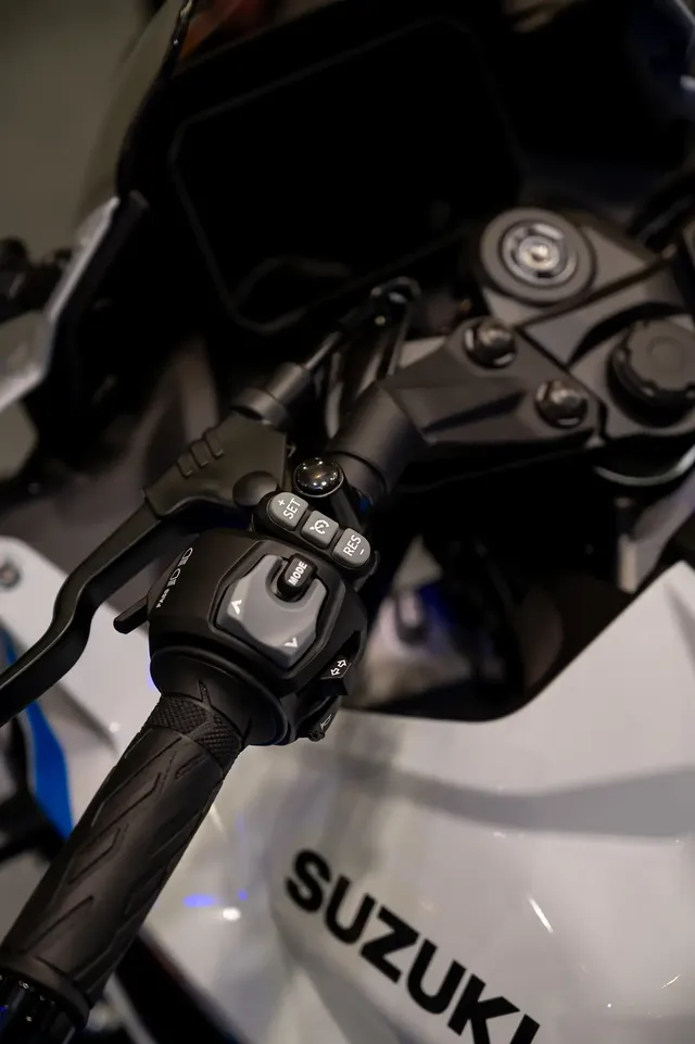 Suzuki Motoren Cruise Control