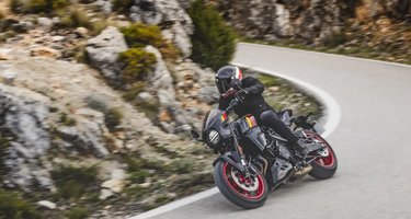 Suzuki GSX-8TT